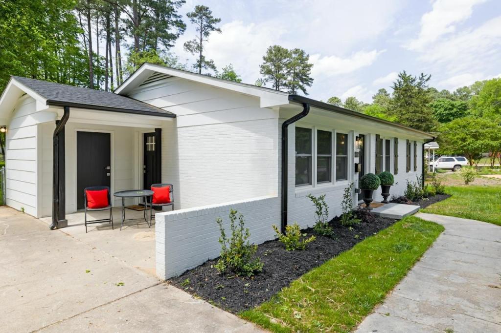 cute, ideal rental house